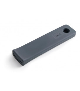 Silicone pan handle cover by Lacor