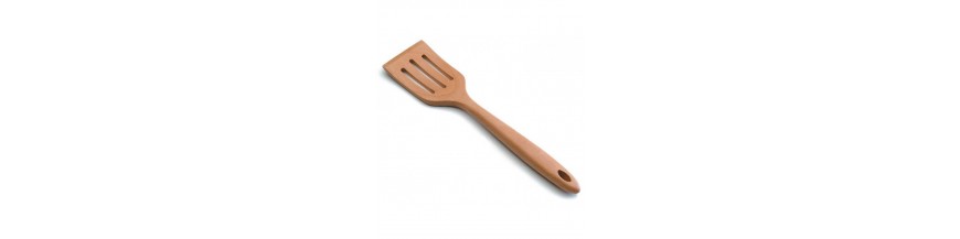 Wooden utensils