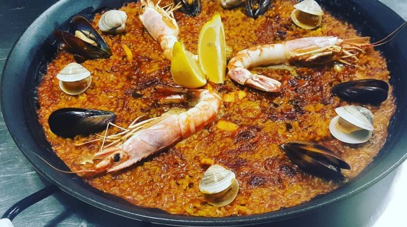 Paella in South Korea: Alma Foods